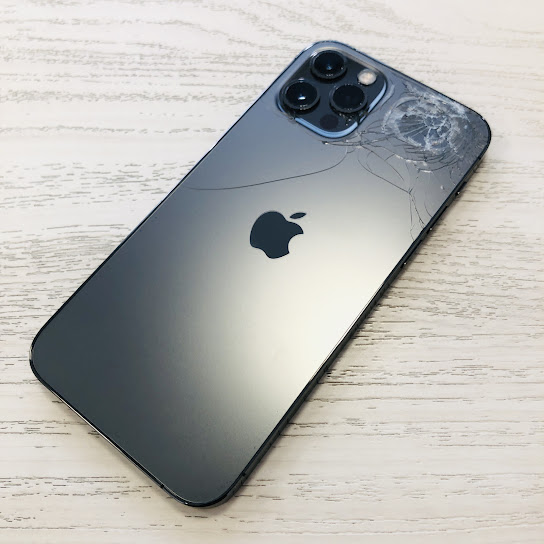 SIMロック解除(au) iPhone12Pro 128GB グラファイト MGM53J/A