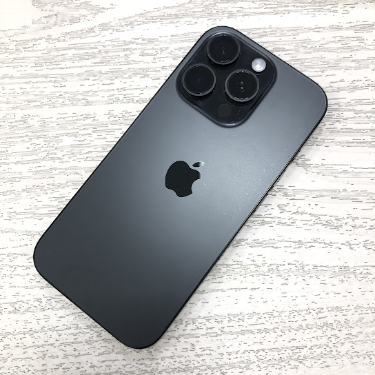SIMロック解除(softbank) iPhone16 Pro 256GB ブラックチタニウム NYN03J/A