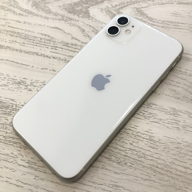 SIMロック解除(docomo) iPhone11 64GB ホワイト NWLU2J/A