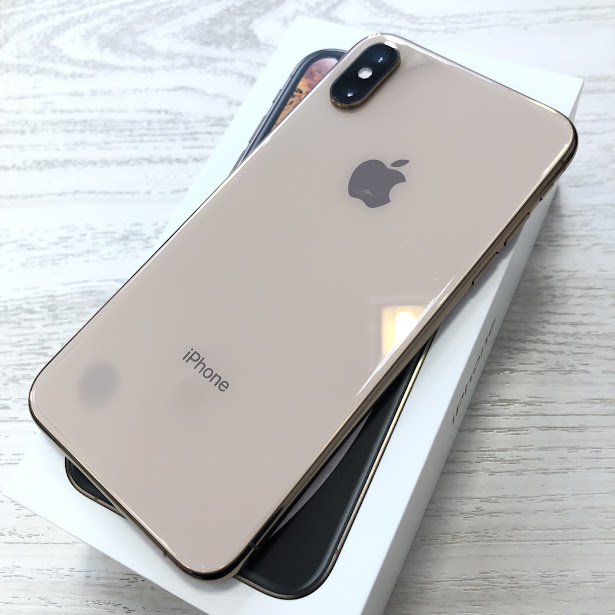 SIMロック解除(docomo) iPhoneXS 256GB ゴールド MTE22J/A
