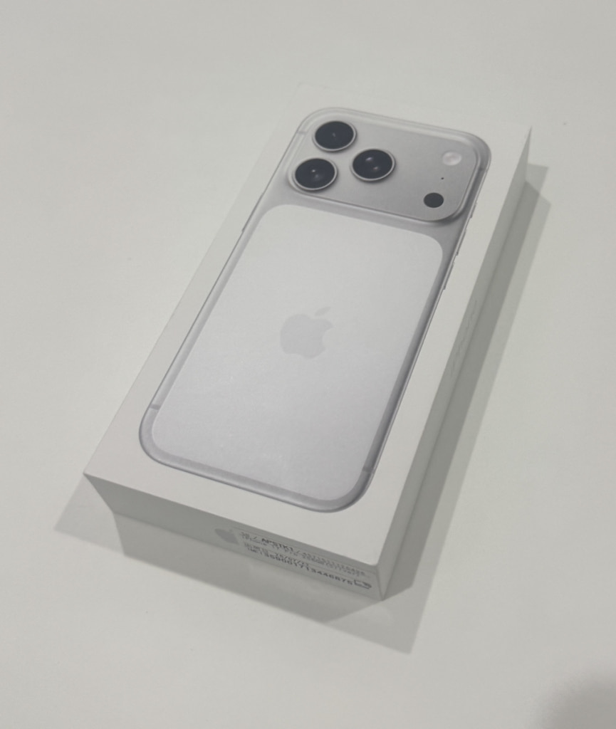 国内版SIMフリー iPhone17Pro 256GB シルバー MG854J/A