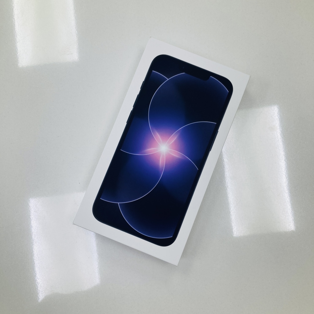 Apple iPhone17e 256GB ブラック MHRN4J/A