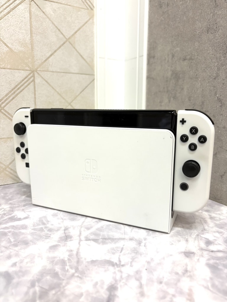 Nintendo Switch 有機ELモデル ホワイト