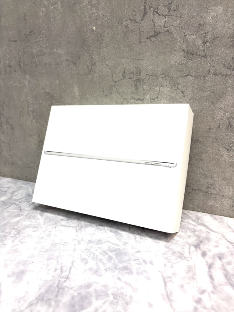 iPadPro 9.7インチ Wi-Fiモデル MLMW2J/A