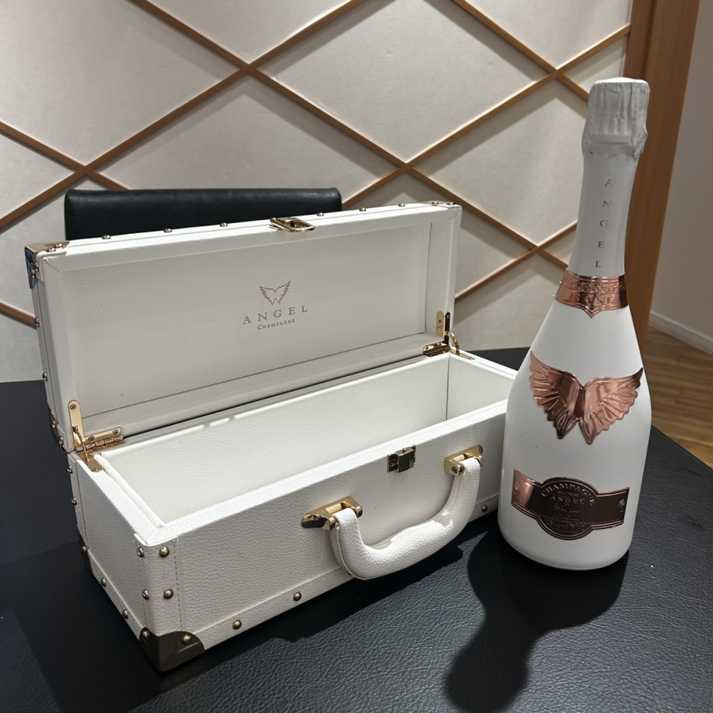 エンジェル ブリュット ロゼホワイト シャンパン 750ml/12.5度