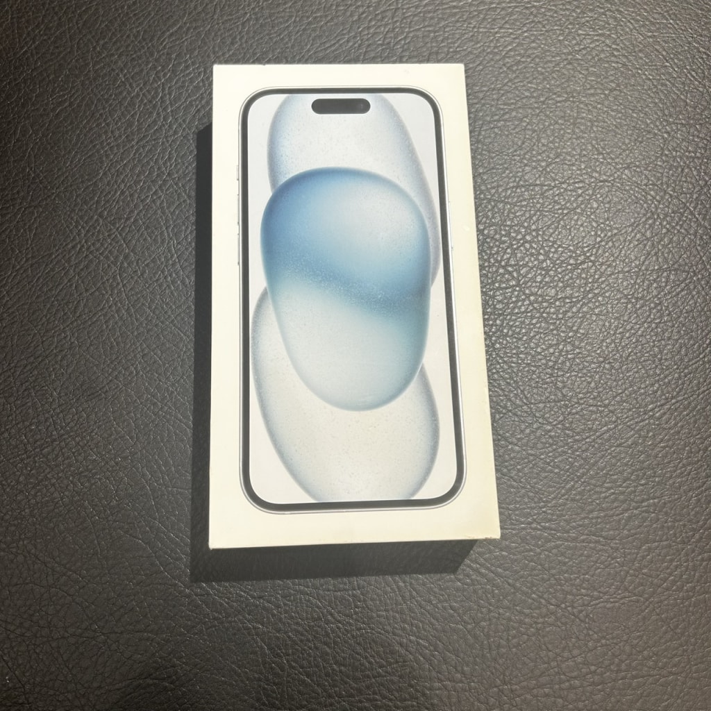 SIMロック解除(au) iPhone15 128GB ブルー MTML3J/A