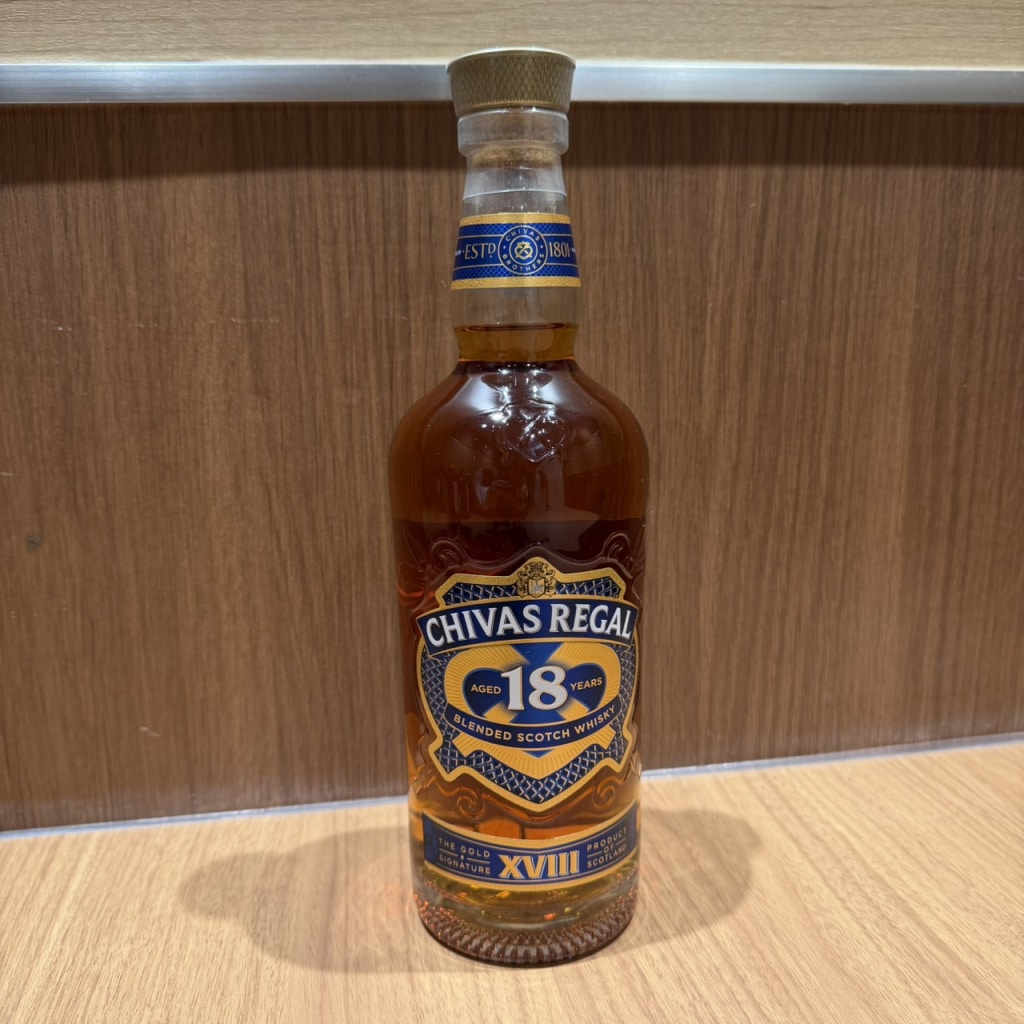 シーバスリーガル 18年 700ml/40度/瓶