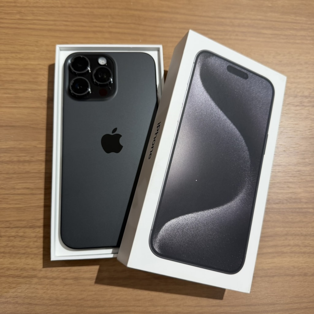国内版SIMフリー iPhone15ProMax 512GB ブラックチタニウム MU6U3J/A