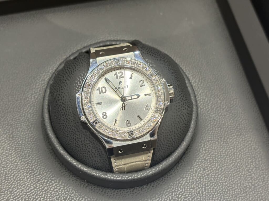 ウブロ ビッグバン モノクローム スチール ダイヤモンド 361.SX.4310.LR.1204.JPN18