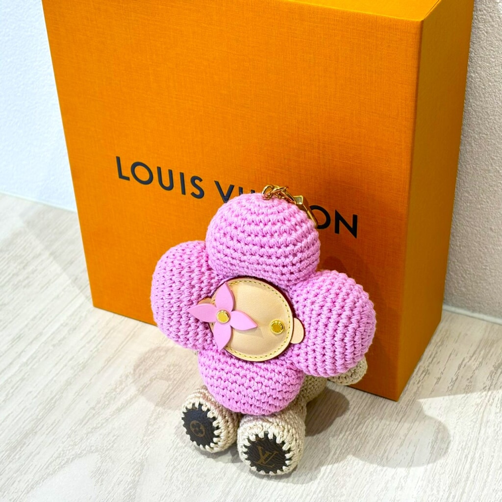 ルイヴィトン バッグチャーム･ヴィヴィエンヌ クロシェ ピンク M03963