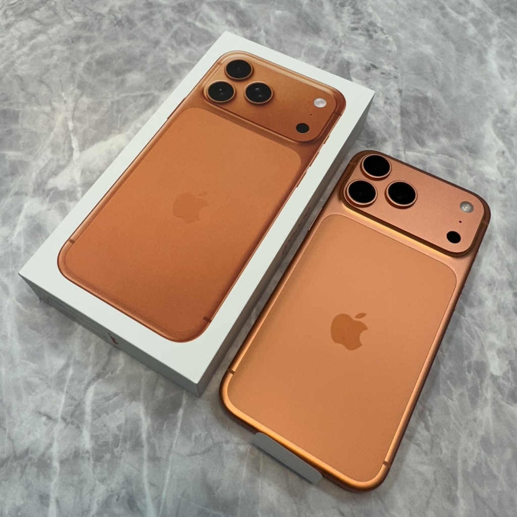 SIMロック解除(Softbank) iPhone17 Pro Max 512GB コズミックオレンジ MFYD4J/A