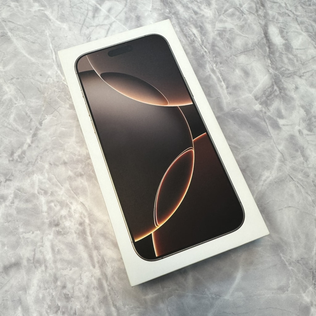 iPhone 16 Pro Max 256GB デザートチタニウム  NYWJ3J/A