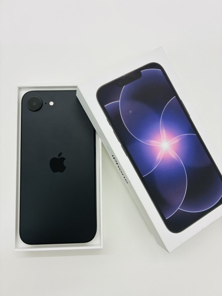 国内版SIMフリー iPhone17e 256GB ブラック MHRN4J/A