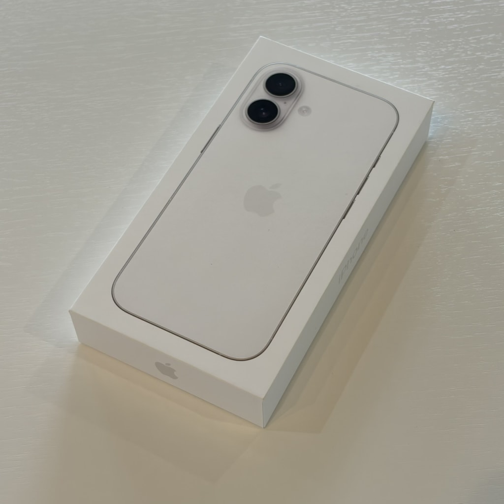 国内版SIMフリー iPhone16 128GB ホワイト MYDR3J/A