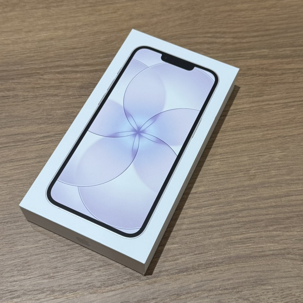 iPhone17e 256GB ホワイト MHRP4J/A