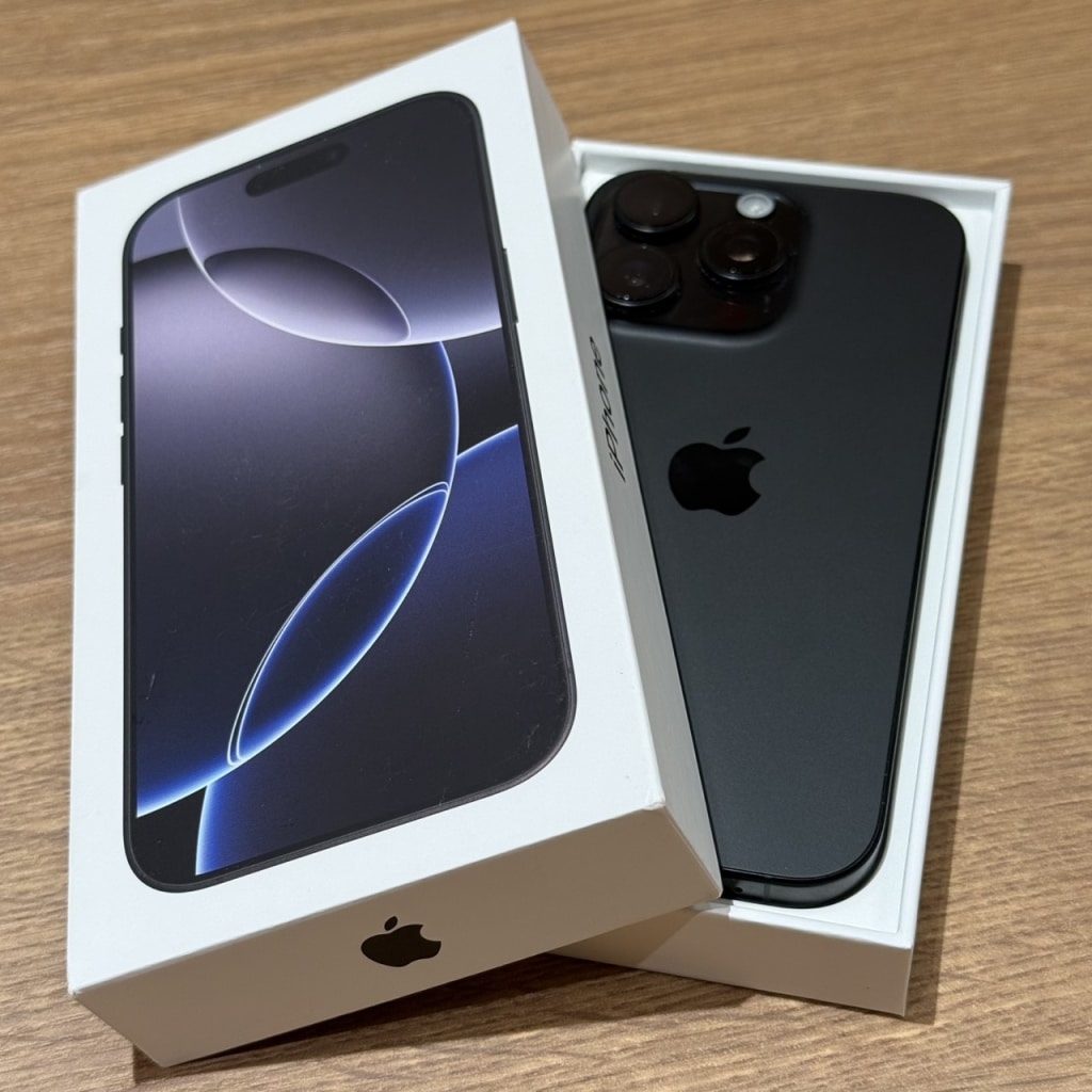 iPhone16Pro 128GB ブラックチタニウム MYMV3J/A