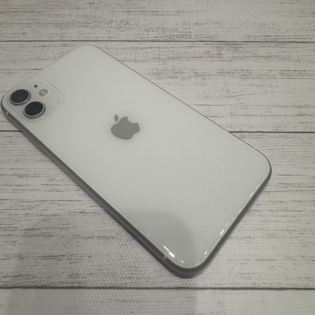 SIMロック解除(au) iPhone11 64GB ホワイト MWLU2J/A