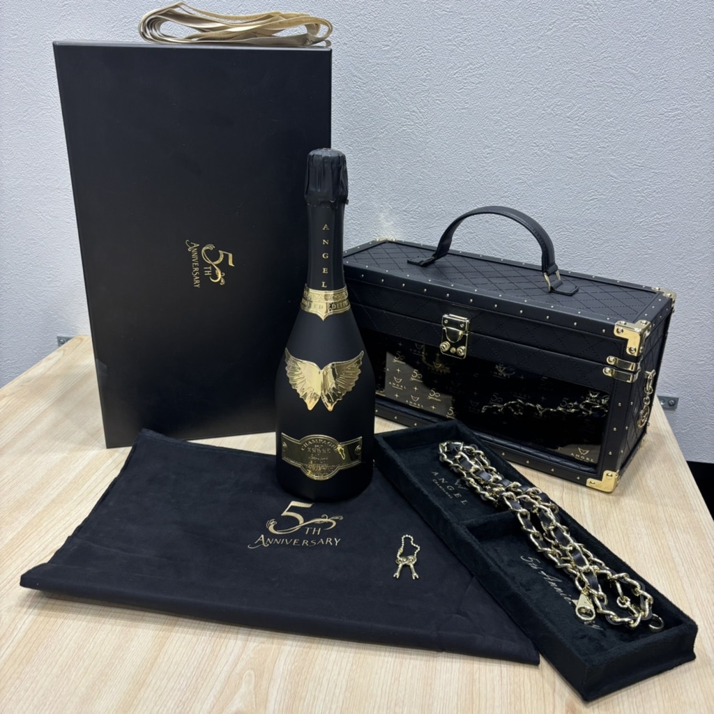 エンジェル ブリュット ブラック 5周年記念 750ml/12.5度/瓶