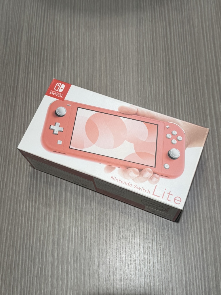 任天堂 Nintendo ニンテンドー Switch Lite コーラル HDH-S-PAZAA