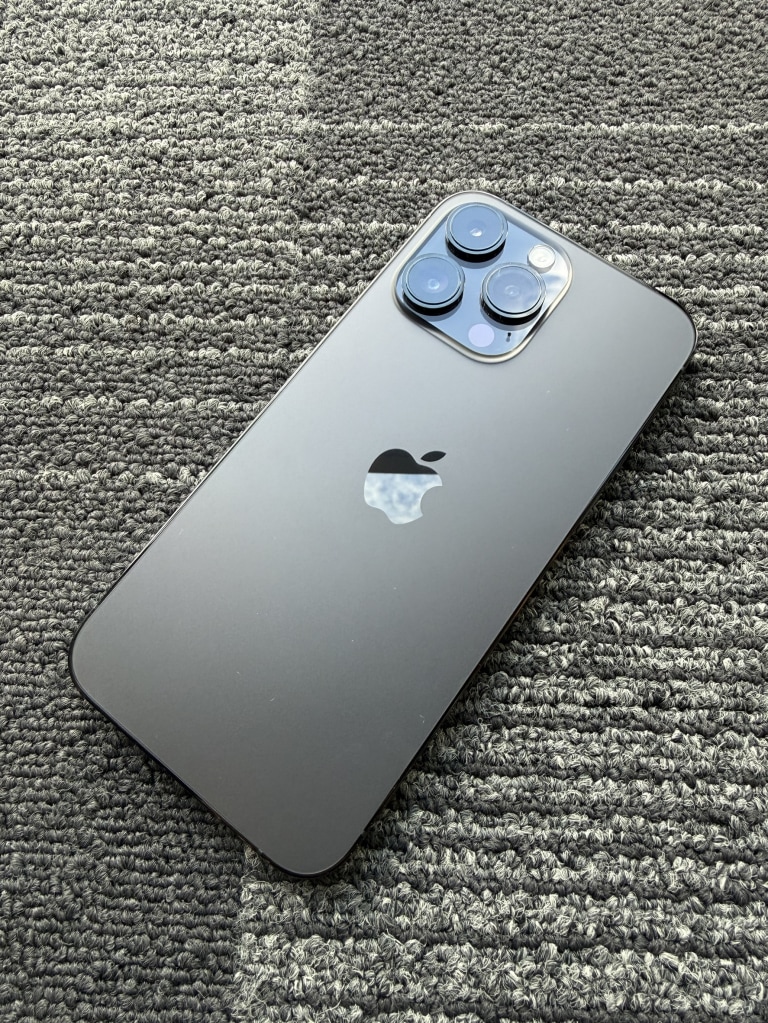 Apple iPhone14 Pro Max 256GB スペースブラック NQ9A3J/A