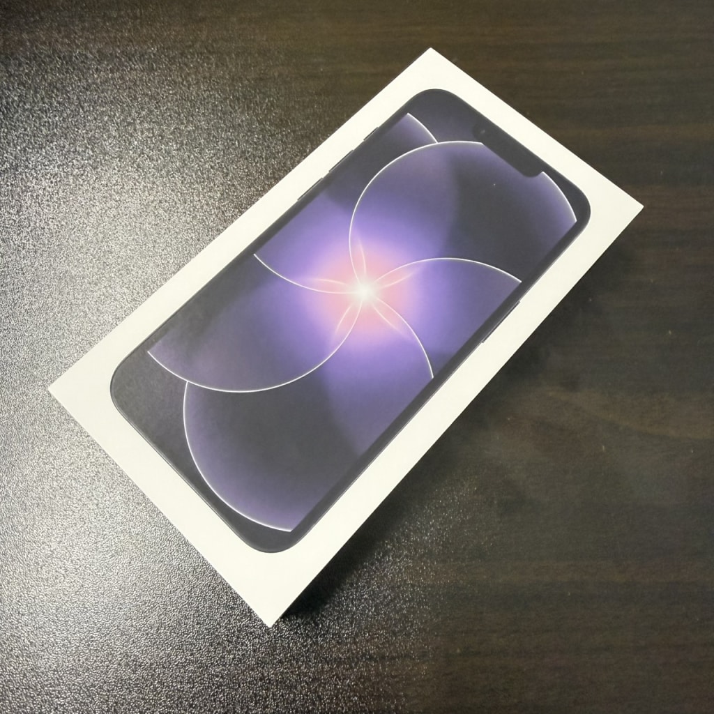 SIMロック解除(Softbank)iPhone17e 256GB ブラック MHRN4J/A