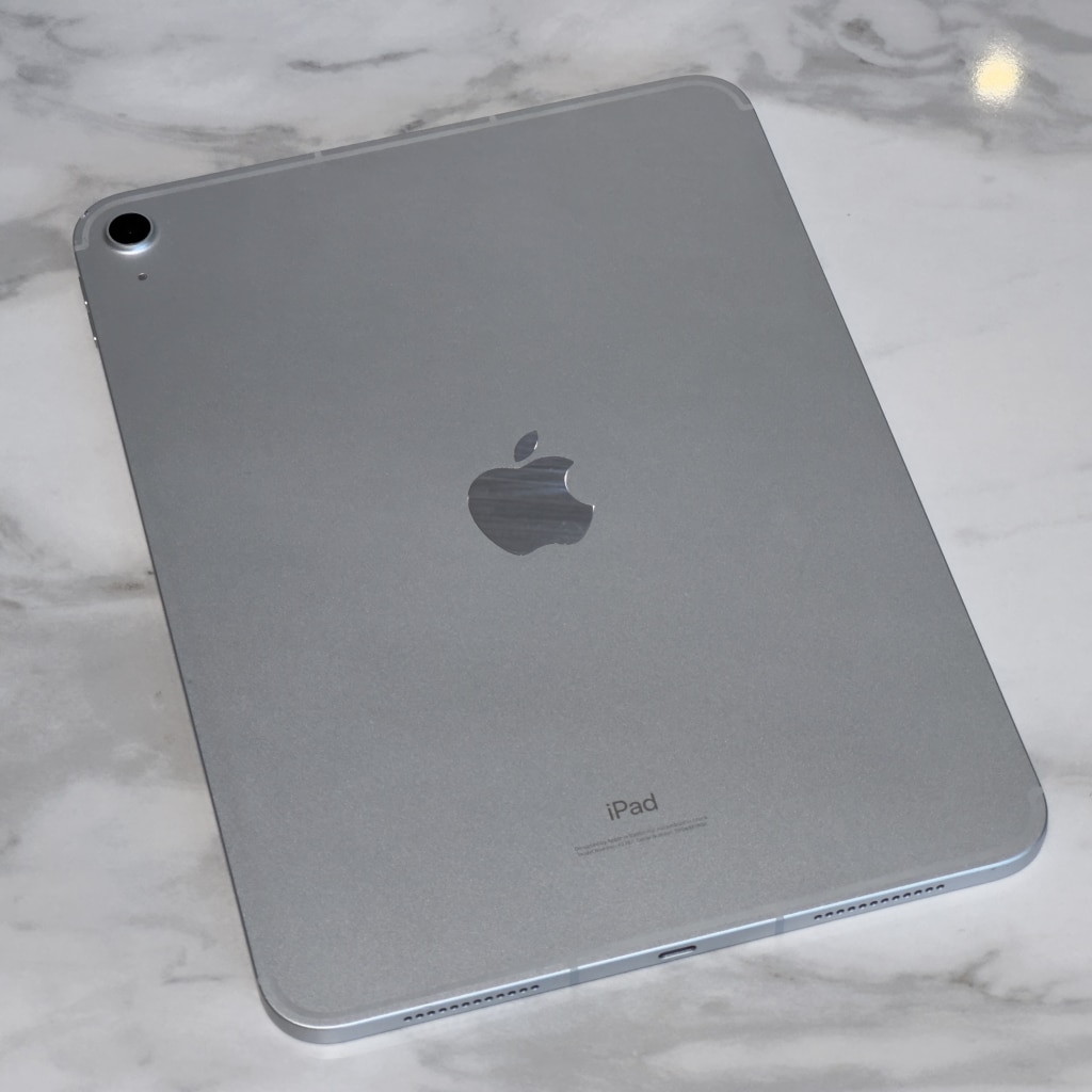 iPad 10.9インチ 第10世代 Wi-Fi+Cellular 64GB シルバー MQ6J3J/A