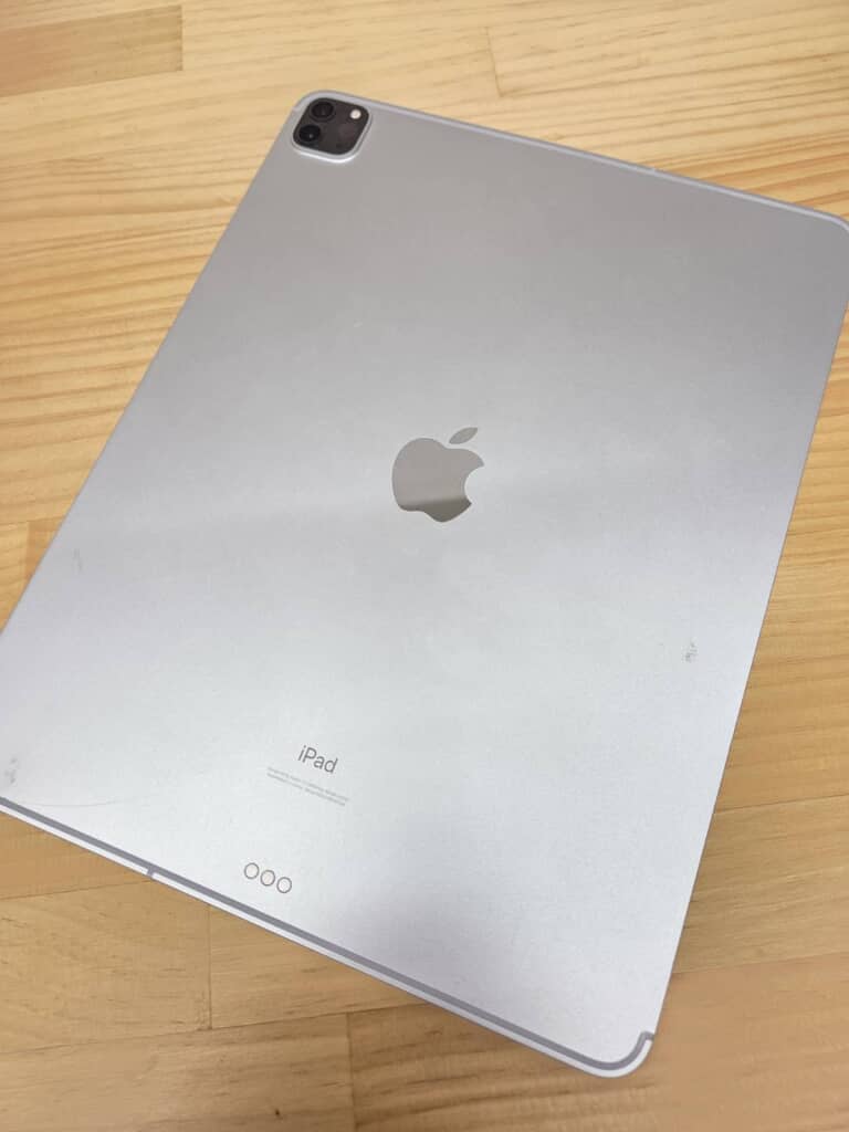 iPad Pro 12.9インチ (第4世代) Cellular 512GB シルバー NXF82J/A
