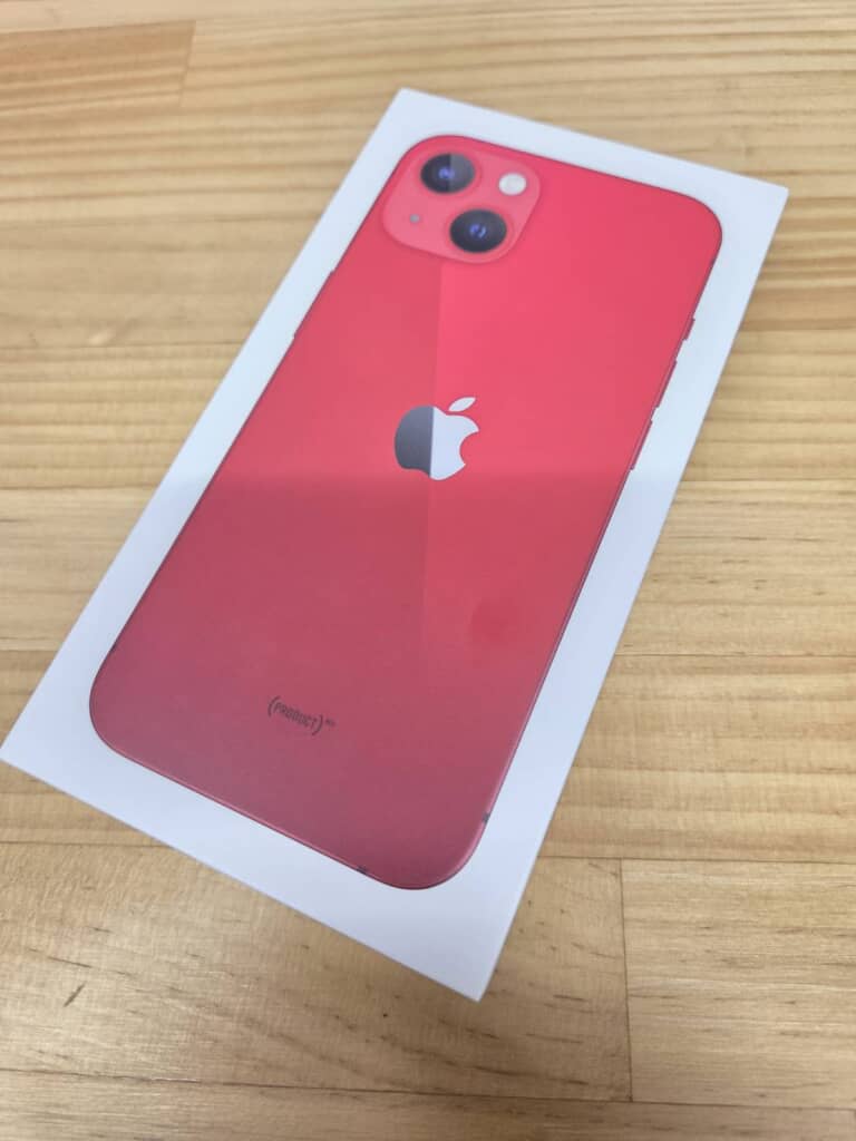 iPhone13 256GB レッド MLNL3J/A