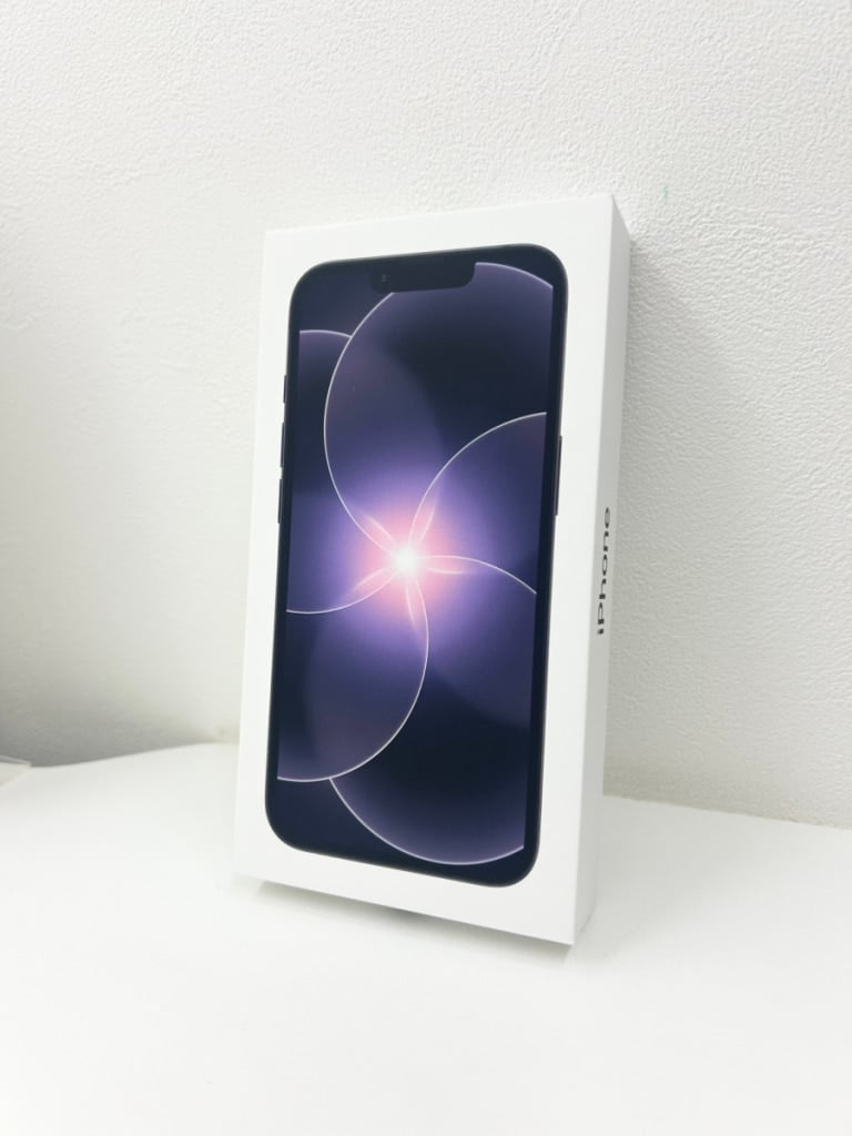 SIMロック解除(Softbank)iPhone17e 256GB ブラック MHRN4J/A
