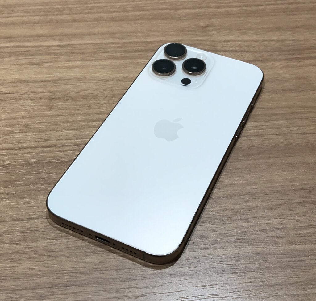 SIMロック解除(docomo) iPhone16ProMax 1TB デザートチタニウム MYWT3J/A