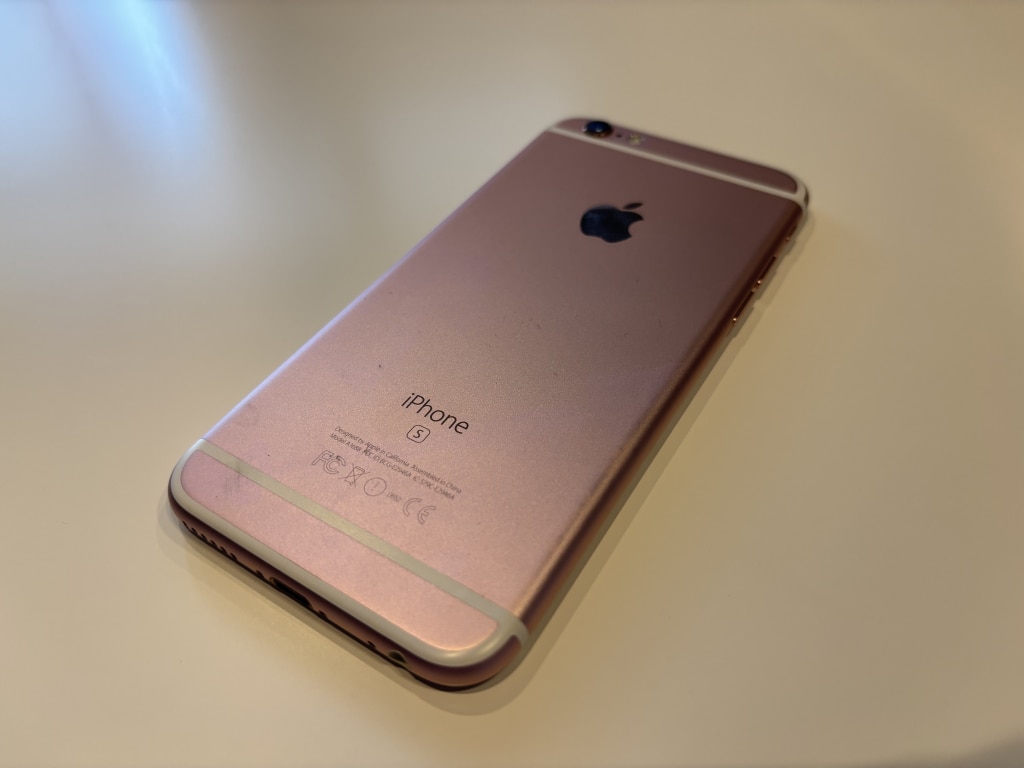 SIMロック解除(Softbank)iPhone6s 16GB ローズゴールド MKQM2J/A