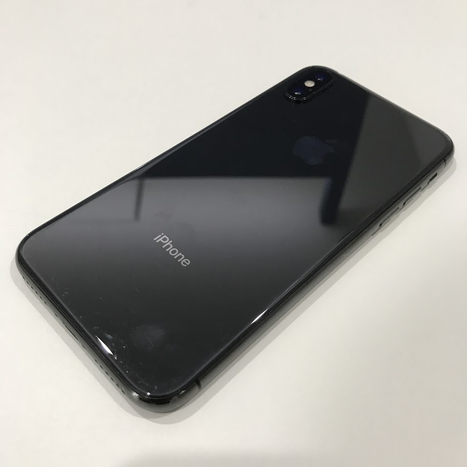 SIMロック解除(au)iPhoneX 256GB スペースグレイ NQC12J/A
