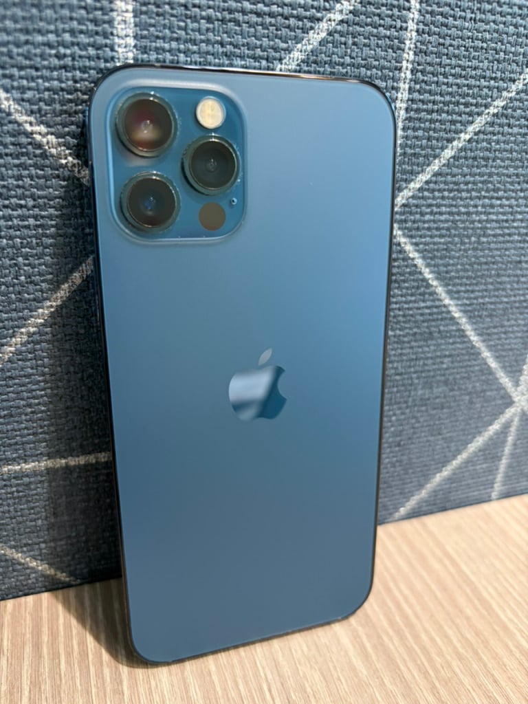 Apple iPhone12 Pro 256GB パシフィックブルー MGMD3J/A