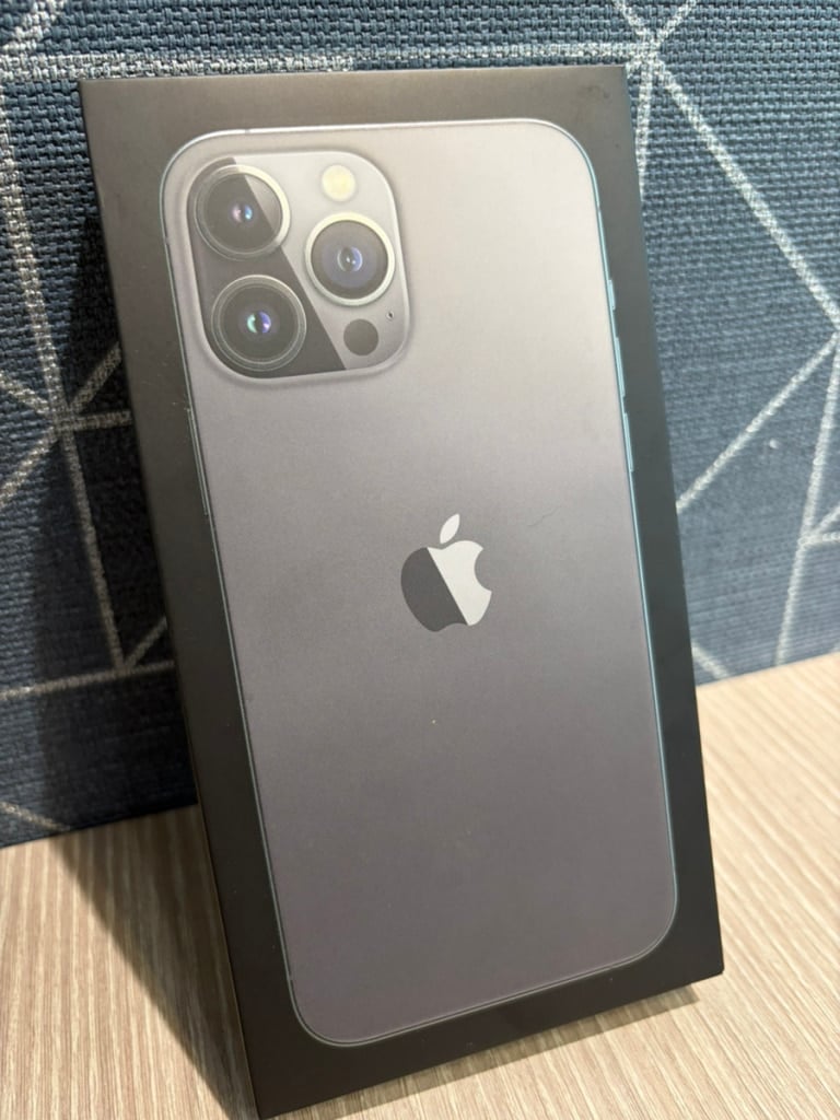 Apple iPhone13 Pro Max 128GB グラファイト MLJ43J/A