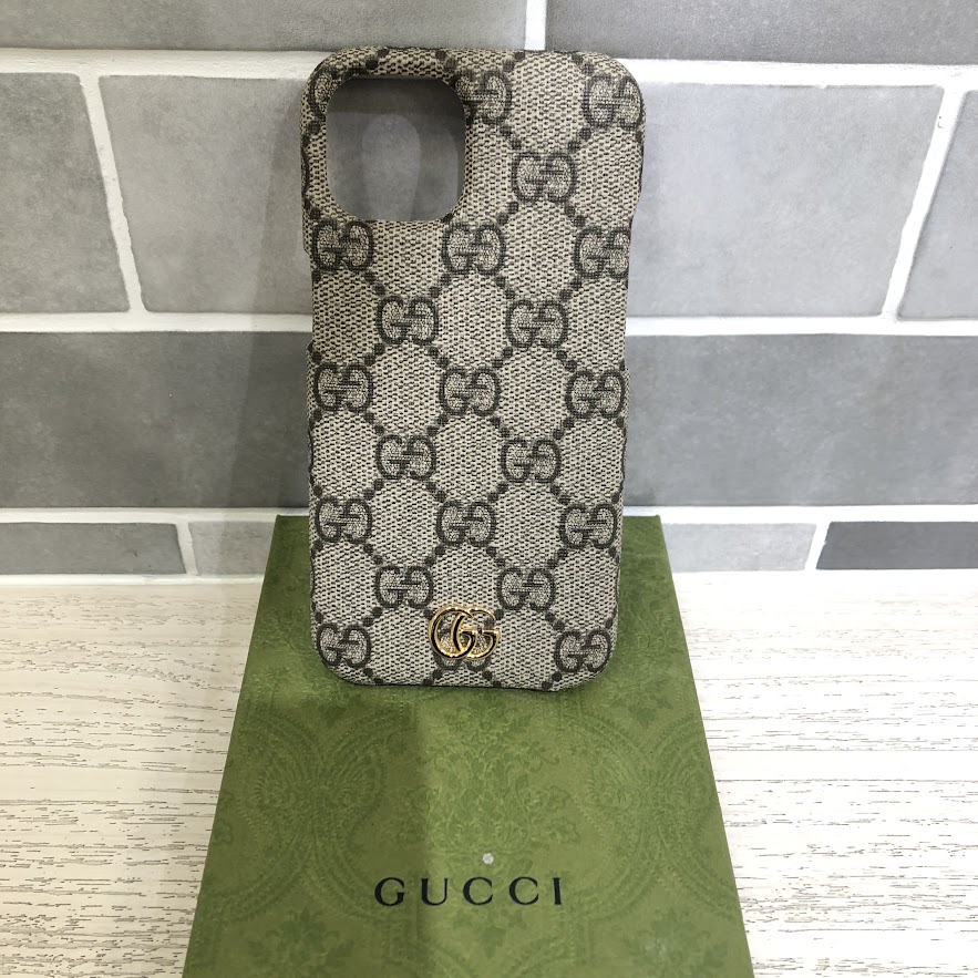 グッチ GGスプリーム 763787 iPhone15 ケース