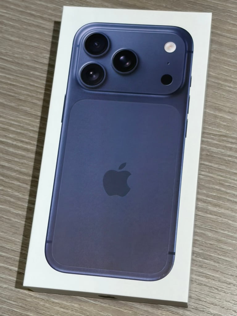 Apple iPhone17 Pro 256GB ディープブルー MG874J/A