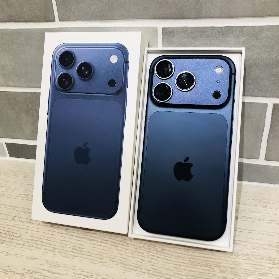 SIMロック解除(au) iPhone17 Pro 256GB ディープブルー MG874J/A 買取実績