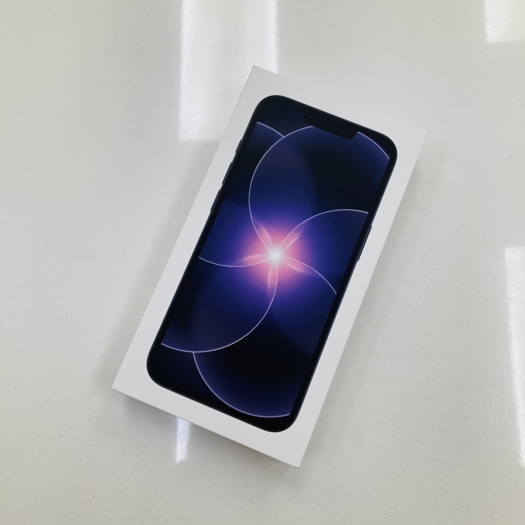 Apple iPhone17e 256GB ブラック MHRN4J/A