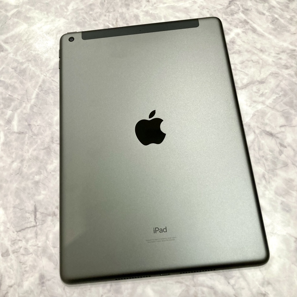 Apple iPad 第9世代 Wi-Fi+Cellularモデル 64GB シルバー MK473J/A