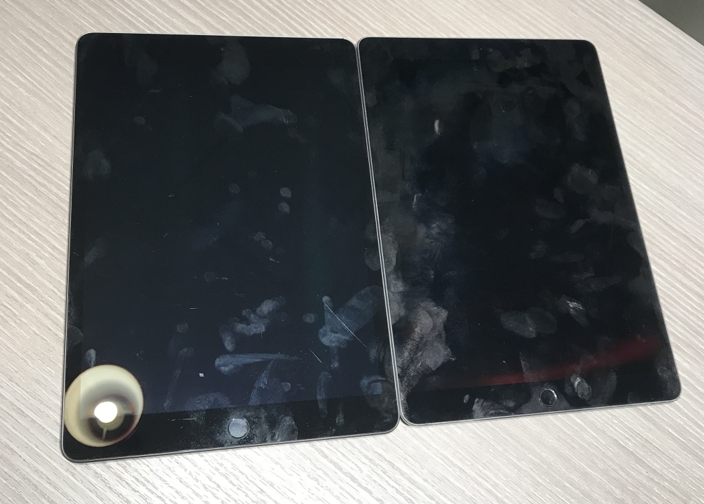 iPad Air 第3世代 Wi-Fi 256GB スペースグレイ MUUQ2J/A