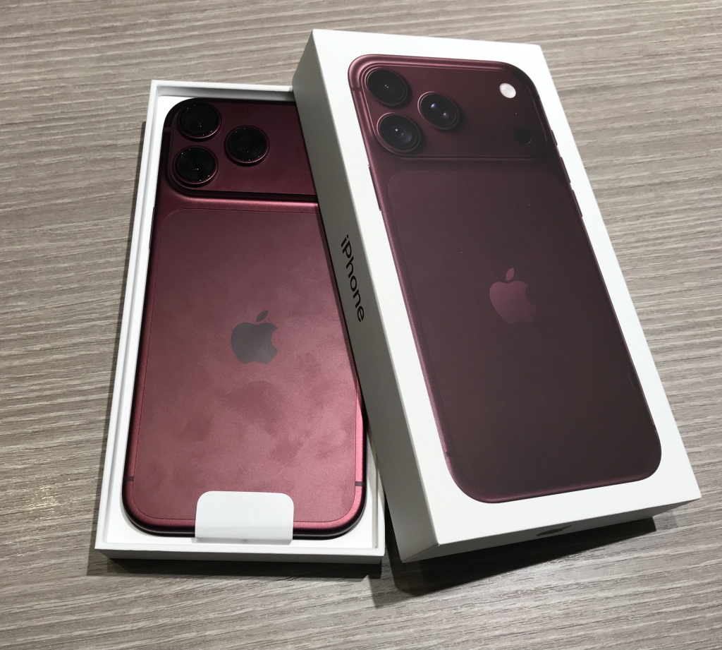 国内版SIMフリー iPhone18ProMAX 256GB バーガンディ MJX74J/A