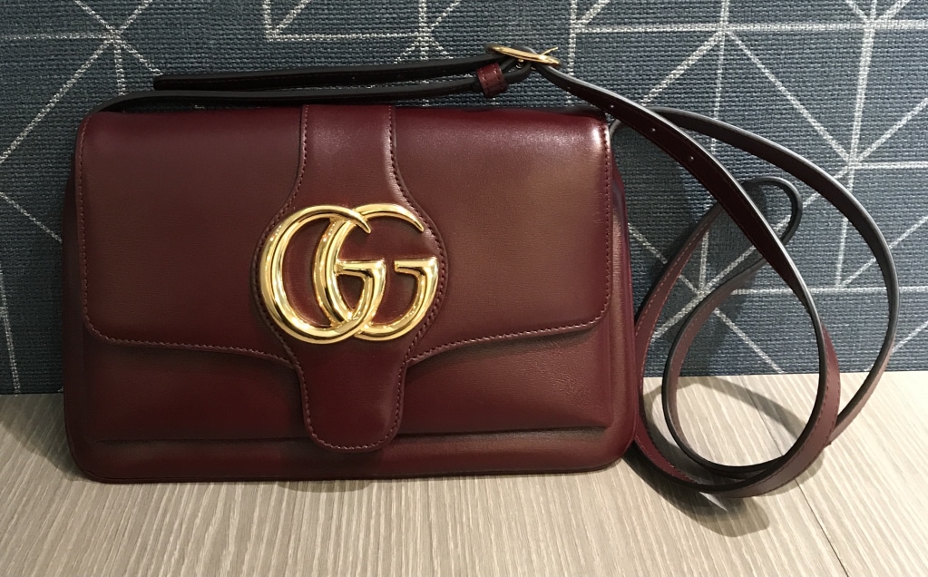 グッチ アリーダブルG レザー ショルダーバッグ ボルドー 550129