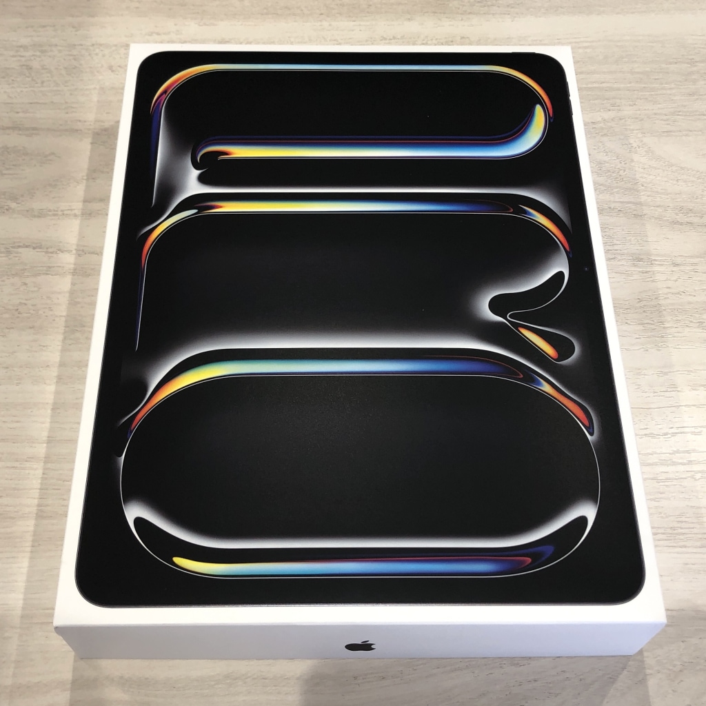 SIMロック解除（au）iPad Pro 13インチ M5 Cellular 256GB スペースブラック ME7W4J/A