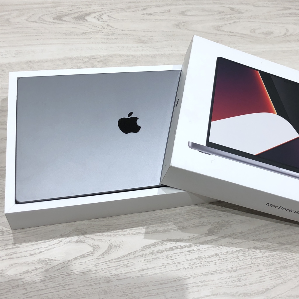 Apple MacBookPro 16インチ 2021 M1 Pro 16GB 1TB シルバー MK193J/A