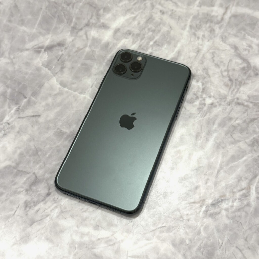 iPhone11ProMAX 512GB ミッドナイトグリーン MWHR2J/A
