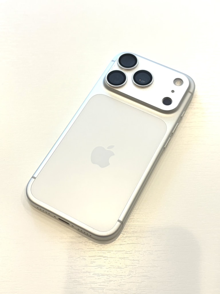 iPhone17 Pro 256GB シルバー MG854J/A