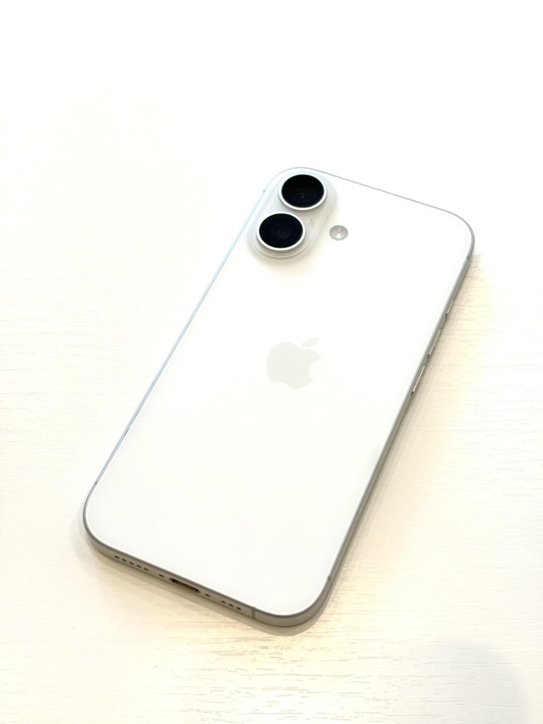 iPhone16 256GB ホワイト MYDX3J/A