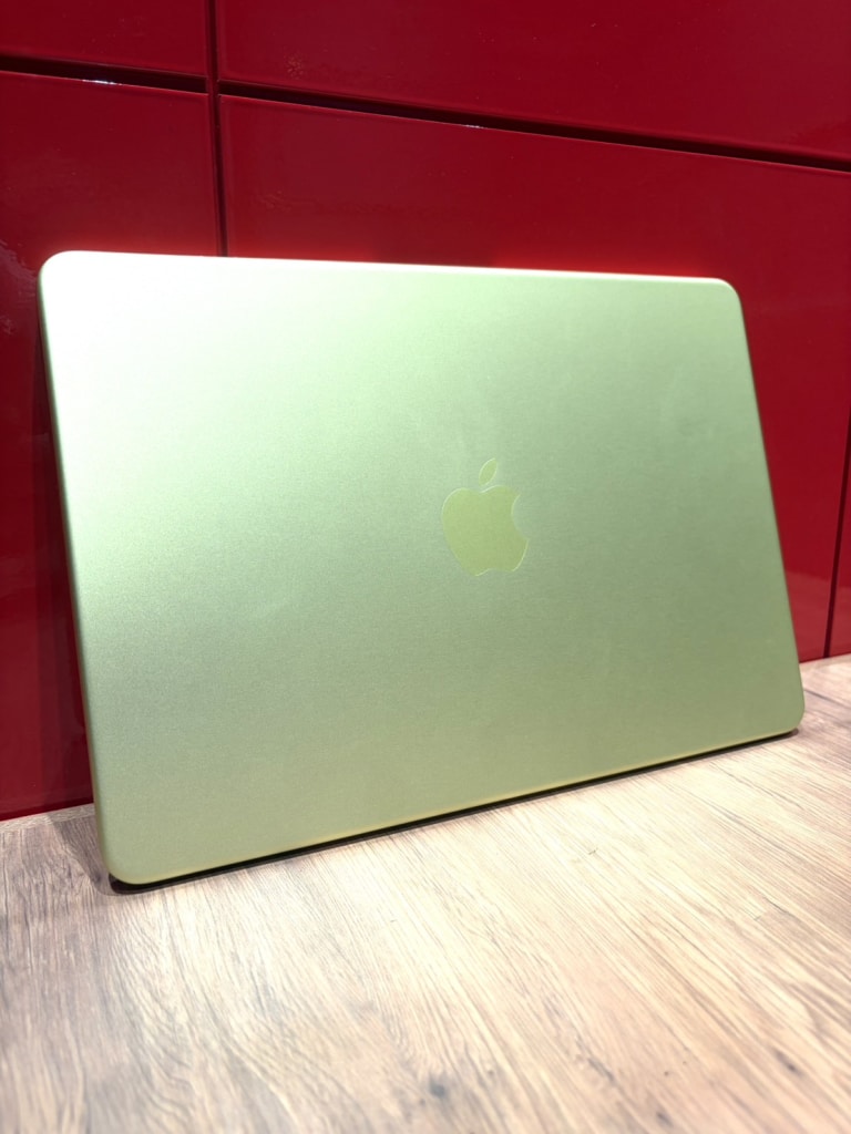 MacBook Neo 8GB 256GB シトラス MHFD4J/A