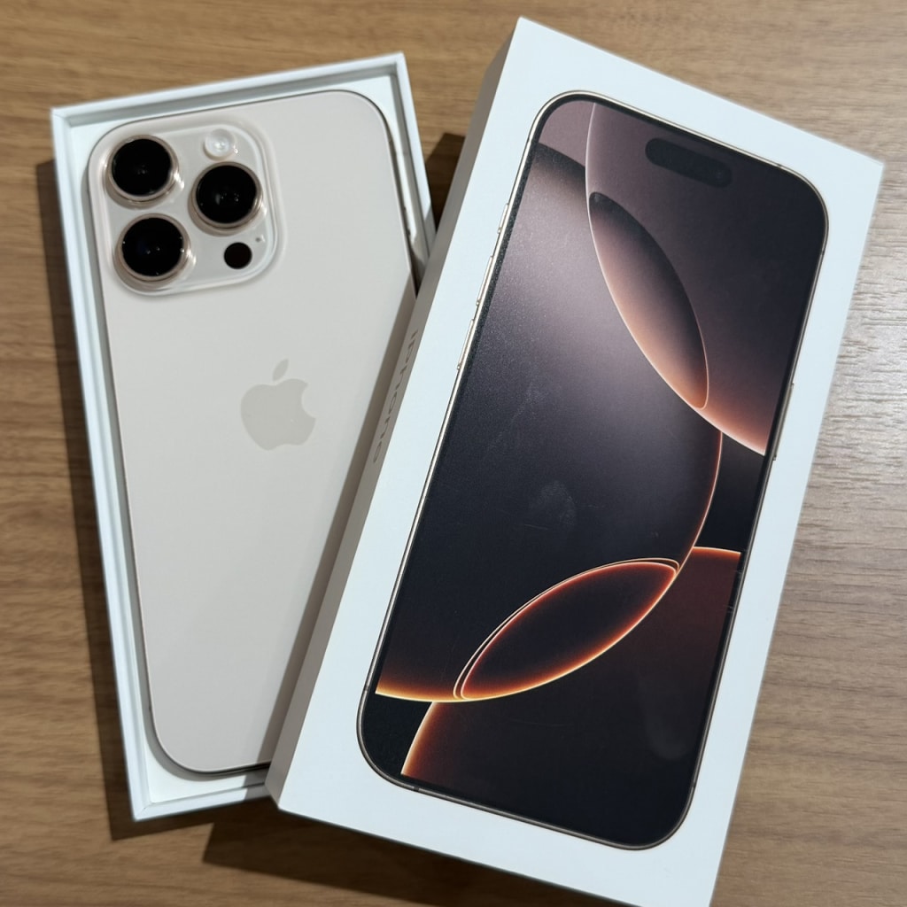 SIMロック解除(docomo) iPhone16Pro 512GB デザートチタニウム MYN63J/A