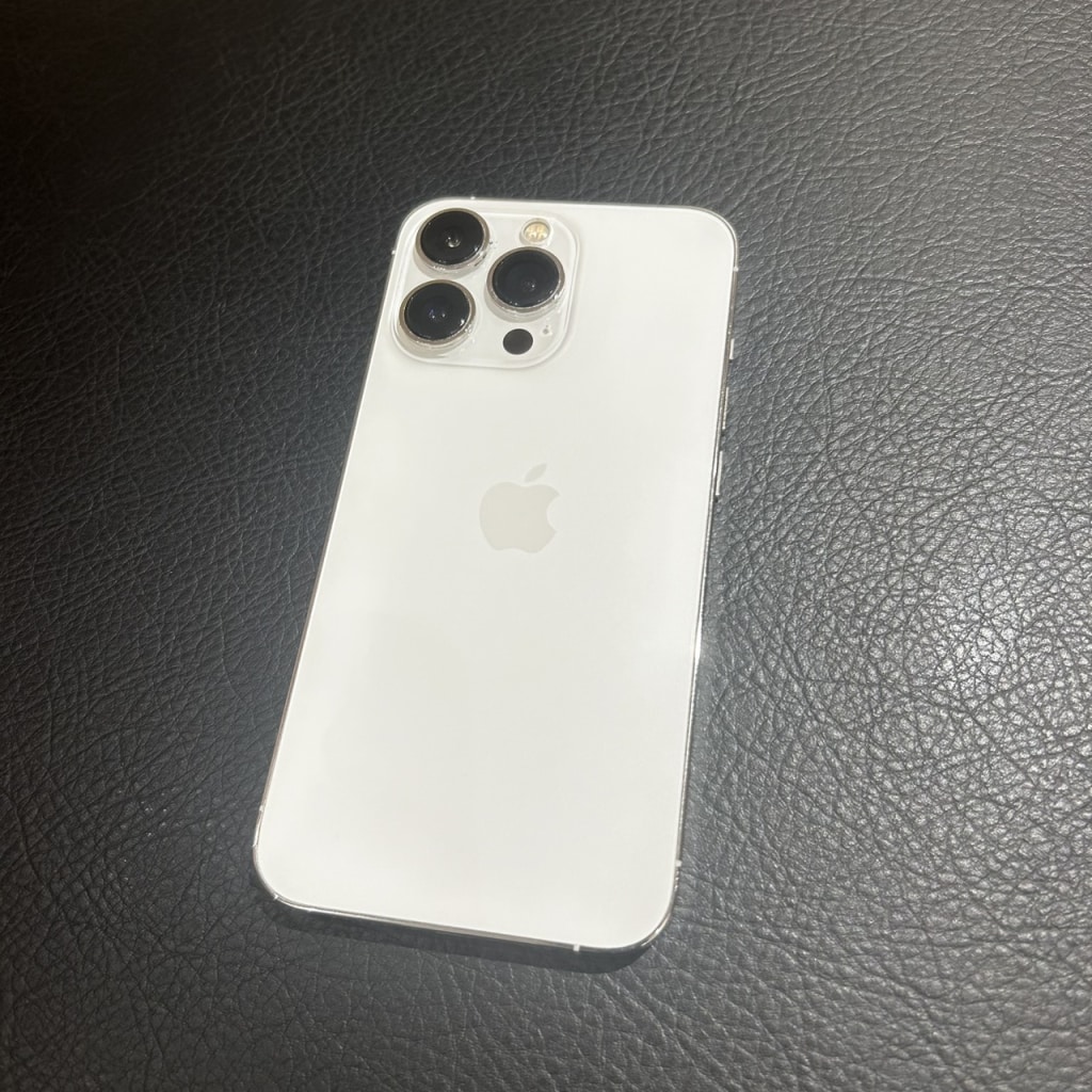 国内版SIMフリー iPhone13Pro 512GB シルバー NLUW3J/A
